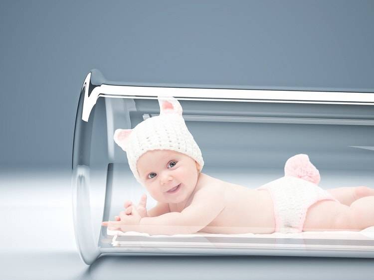 आज ही के दिन पहले टेस्ट ट्यूब बेबी का हुआ था जन्म, अब घरों में गूंज रही किलकारी 